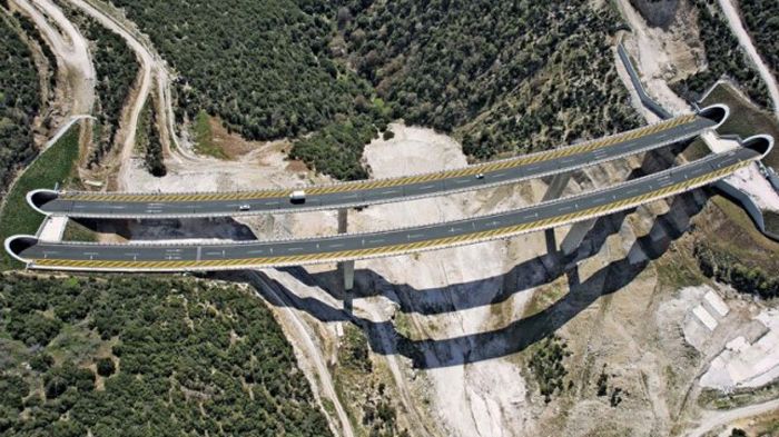 Από την Δευτέρα στις 08:00 και για 2 περίπου εβδομάδες, θα διακοπεί η κυκλοφορία στην Εγνατία Οδό στο τμήμα από Α/Κ Περιστερίου έως Α/Κ Αράχθου με κατ